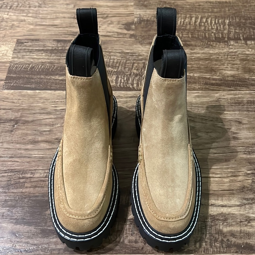 LAST Kira Womens Boots Sand